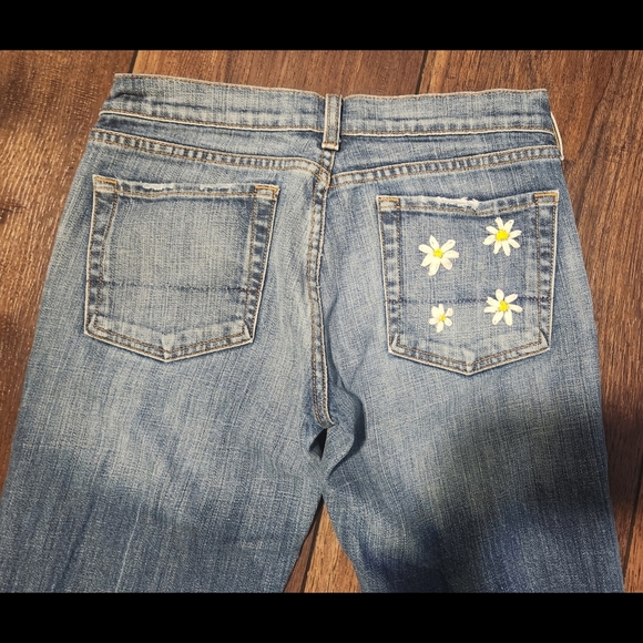 Awesome VTG Daisy Flare Jeans - Picture 10 of 16